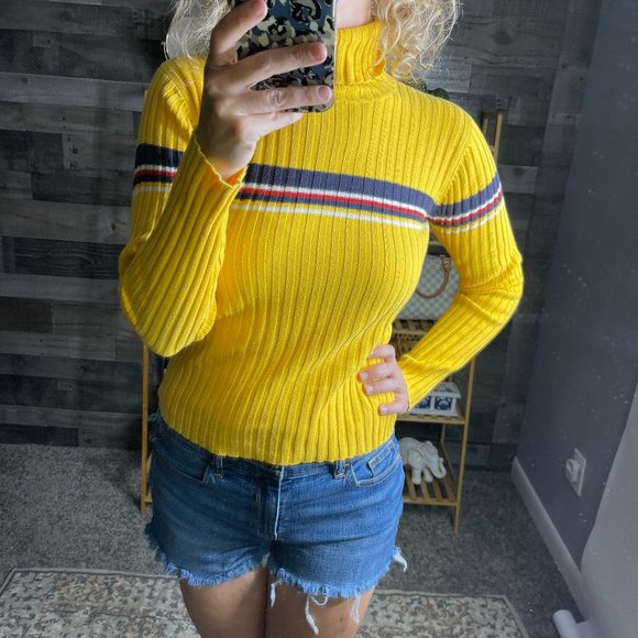 UNIONBAY Tops - VTG 90s Unionbay Yellow Stripe Turtleneck Top